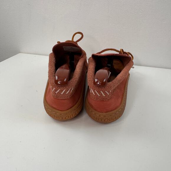 Manitobah Modern Moccasin Shoes Womens US 10 Brick Red Clay Leather Flat 41200D4 - Picture 4 of 7